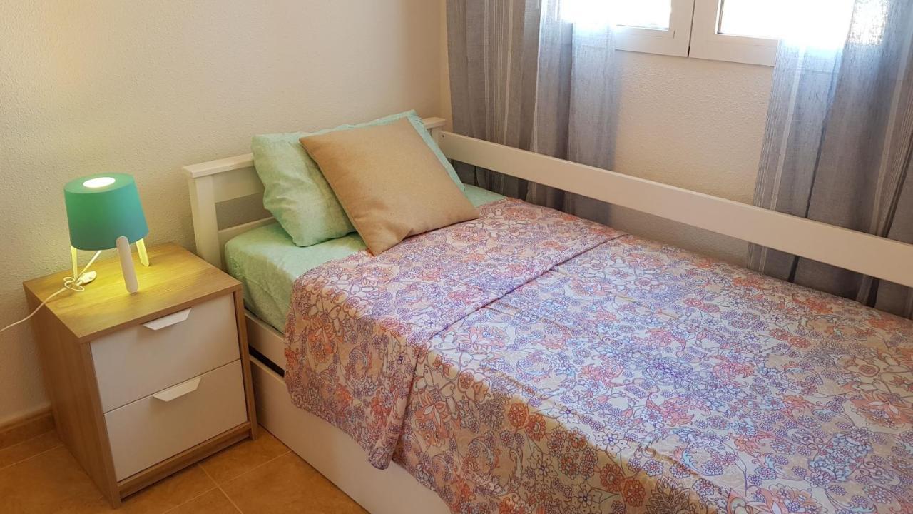 Holiday home 3 Bdr House Near La Zenia Private Lounge Terraces, Fire Places, Bbq, Kitchen, Parking *