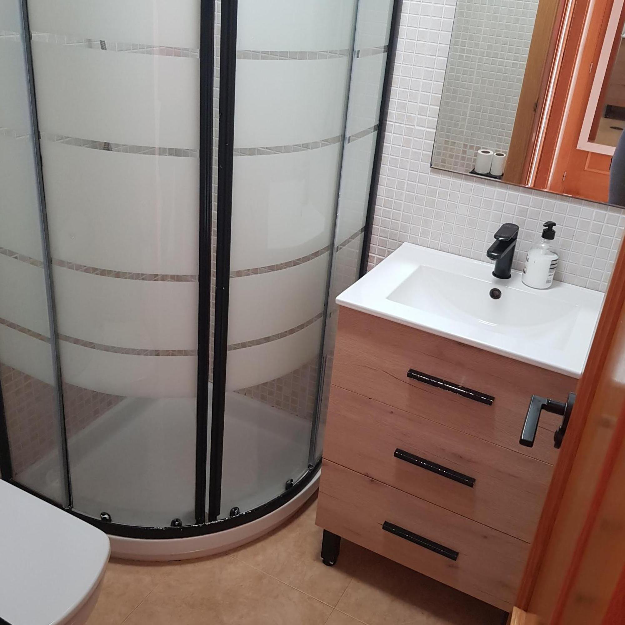 3 Bdr House Near La Zenia Private Lounge Terraces, Fire Places, Bbq, Kitchen, Parking Holiday home Orihuela