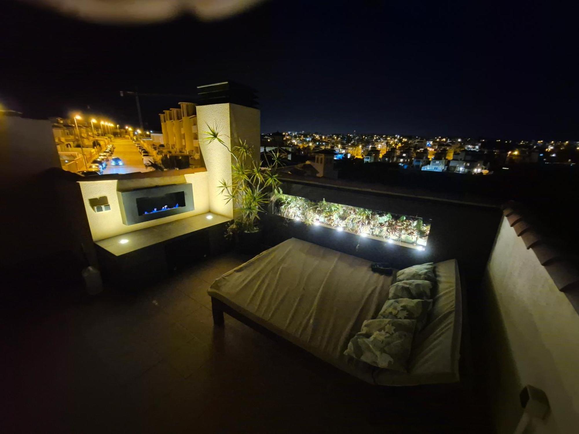 3 Bdr House Near La Zenia Private Lounge Terraces, Fire Places, Bbq, Kitchen, Parking Holiday home