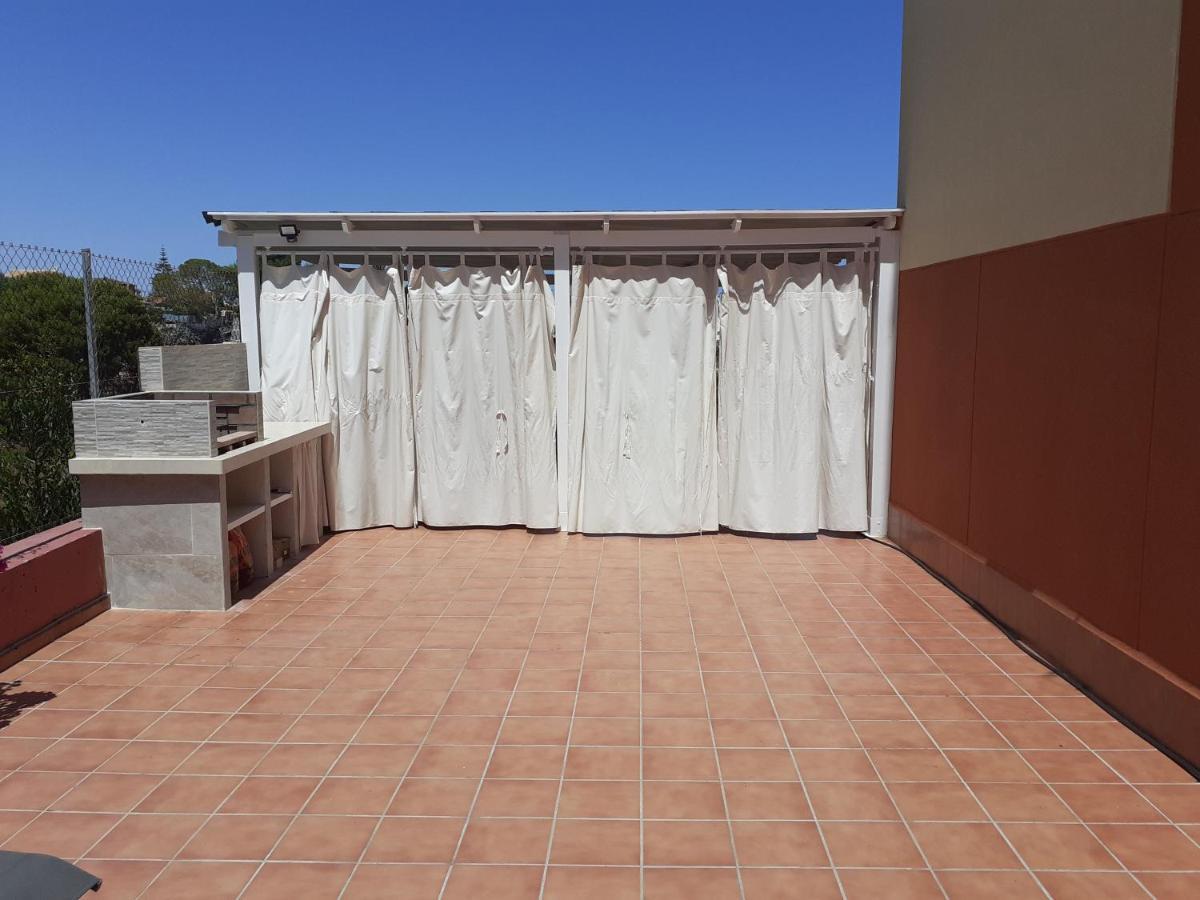 3 Bdr House Near La Zenia Private Lounge Terraces, Fire Places, Bbq, Kitchen, Parking Ferienhaus *