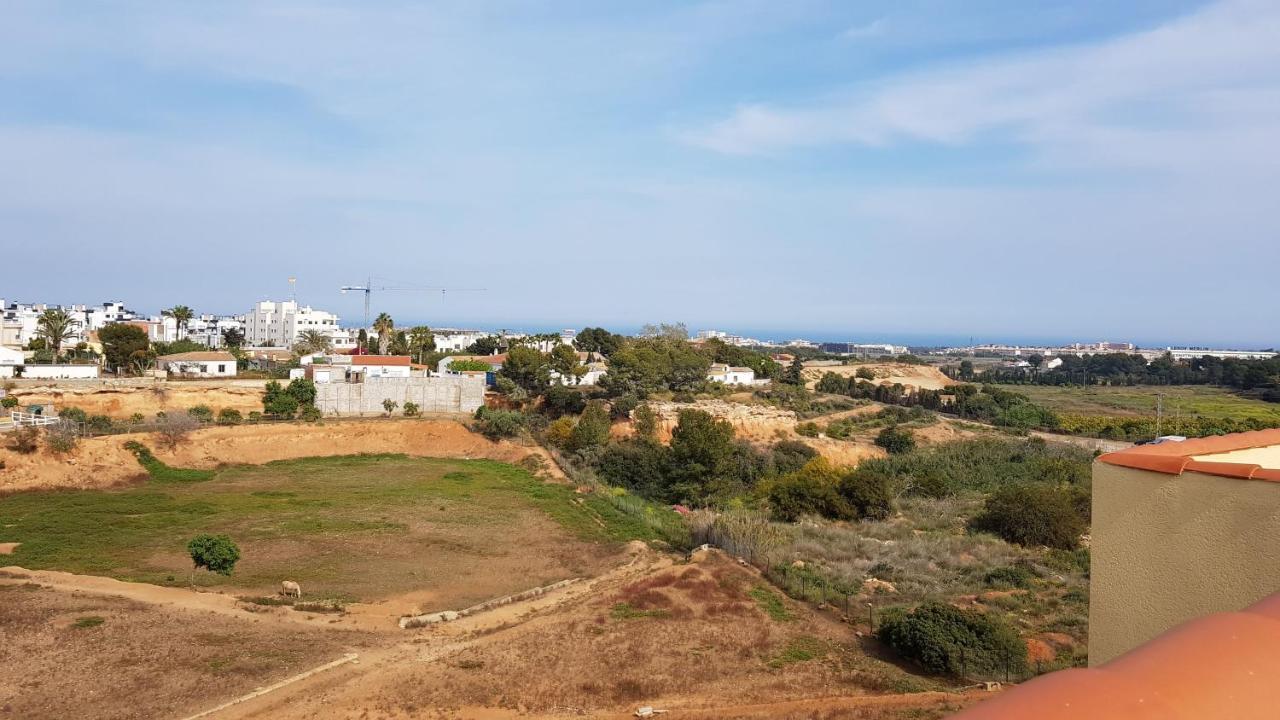 3 Bdr House Near La Zenia Private Lounge Terraces, Fire Places, Bbq, Kitchen, Parking Orihuela
