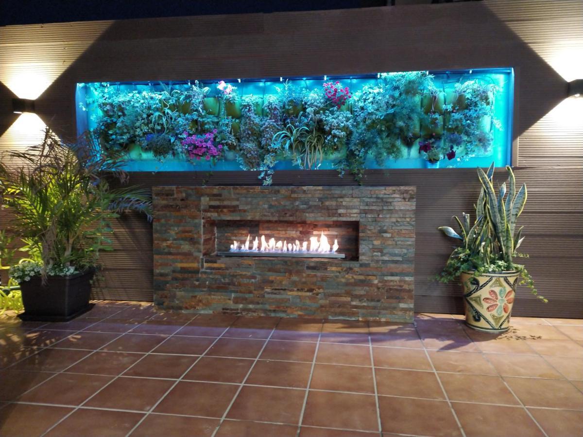 Vakantiehuis 3 Bdr House Near La Zenia Private Lounge Terraces, Fire Places, Bbq, Kitchen, Parking *