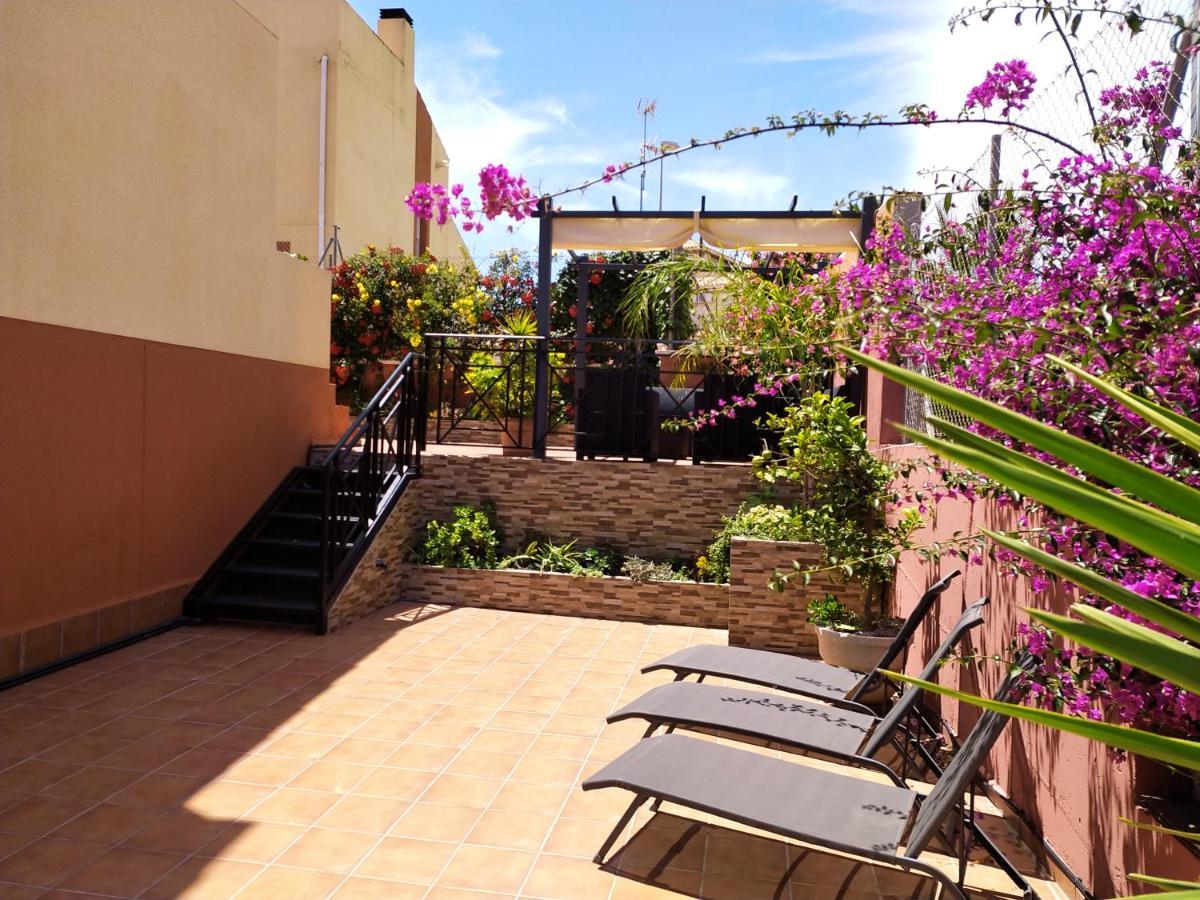 3 Bdr House Near La Zenia Private Lounge Terraces, Fire Places, Bbq, Kitchen, Parking Orihuela