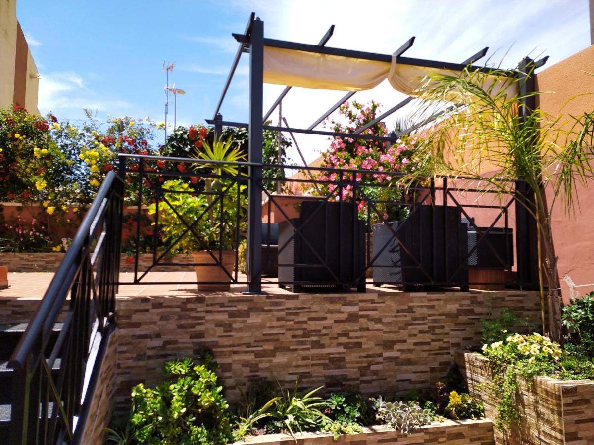 3 Bdr House Near La Zenia Private Lounge Terraces, Fire Places, Bbq, Kitchen, Parking Orihuela