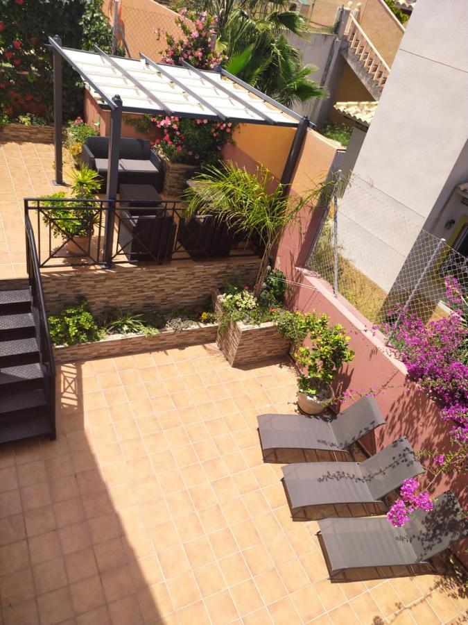 Vakantiehuis 3 Bdr House Near La Zenia Private Lounge Terraces, Fire Places, Bbq, Kitchen, Parking *