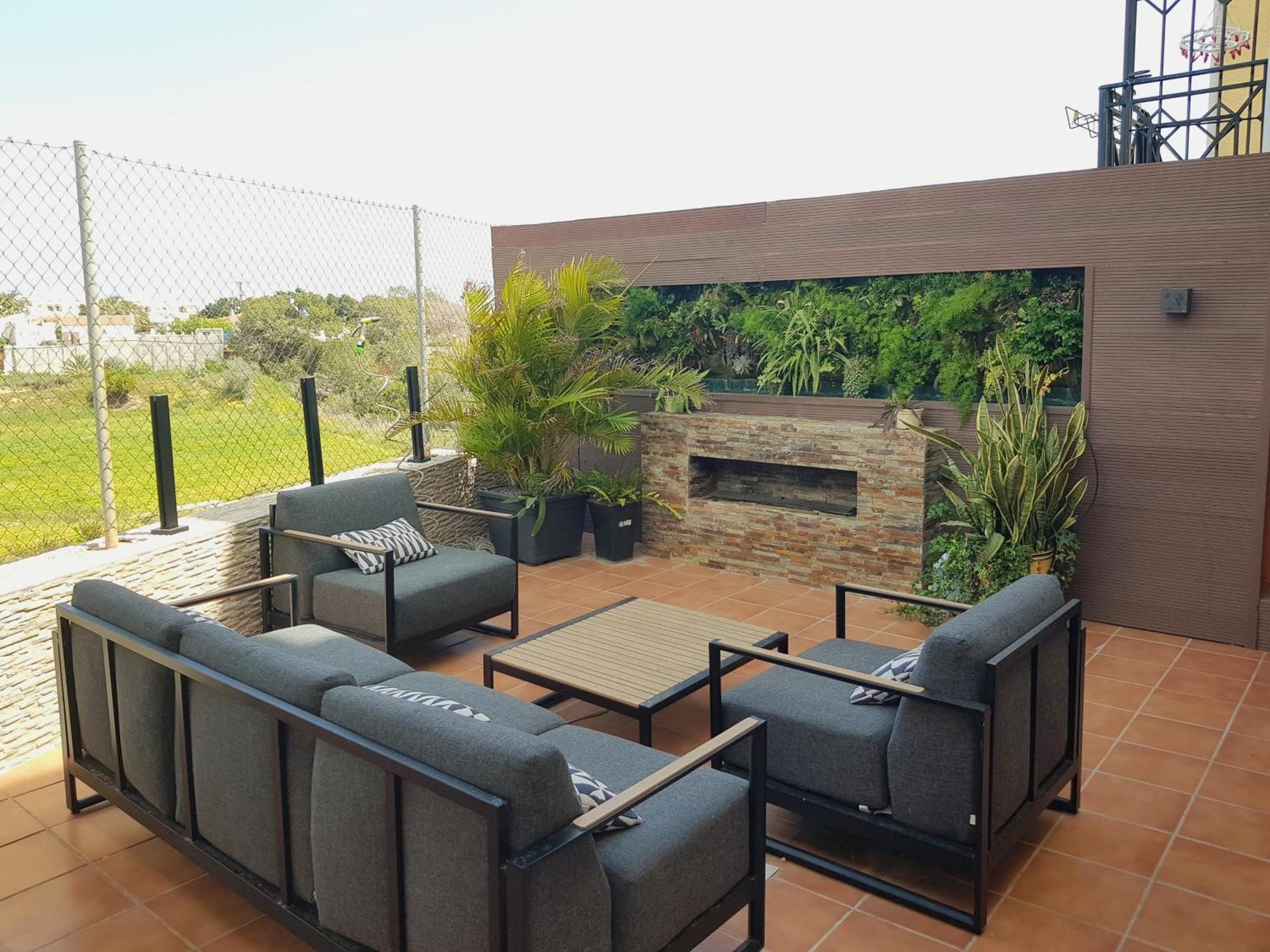 3 Bdr House Near La Zenia Private Lounge Terraces, Fire Places, Bbq, Kitchen, Parking Ferienhaus *