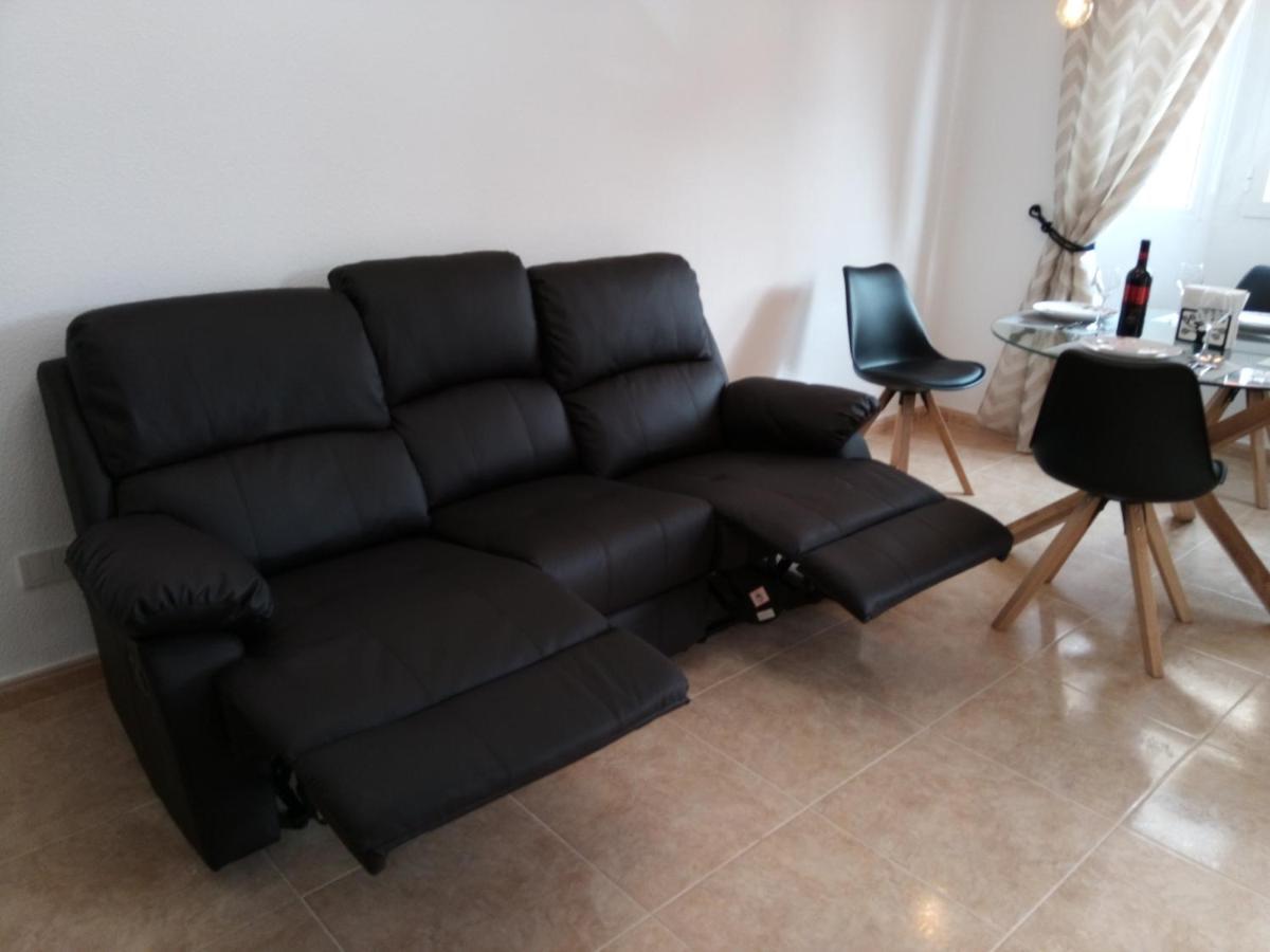 3 Bdr House Near La Zenia Private Lounge Terraces, Fire Places, Bbq, Kitchen, Parking * Orihuela